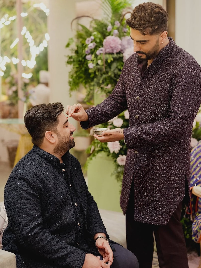 Anshula Kapoor, Anshula Kapoor Engagement, Rohan Thakkar, Kapoor Family, Boney Kapoor, Gor Dhana, Mona Shourie, Arjun Kapoor, Janhvi Kapoor, Janhvi Kapoor, Sonam Kapoor, Sonam Kapoor, KAPOOOR, Shaanaya Kapor, Shaanaya Kapor Rohan Thakkar, Boney Kapoor, Arjun Kapoor Anshula Kapoor, Anshula Kapoor Engagement, Rohan Thakkar, Kapoor Family, Boney Kapoor, Gor Dhana, Mona Shourie, Arjun Kapoor, Janhvi Kapoor, Janhvi Kapoor, Sonam Kapoor, Sonam Kapoor, KAPOOOR, Shaanaya Kapor, Shaanaya Kapor Rohan Thakkar, Boney Kapoor, Arjun Kapoor