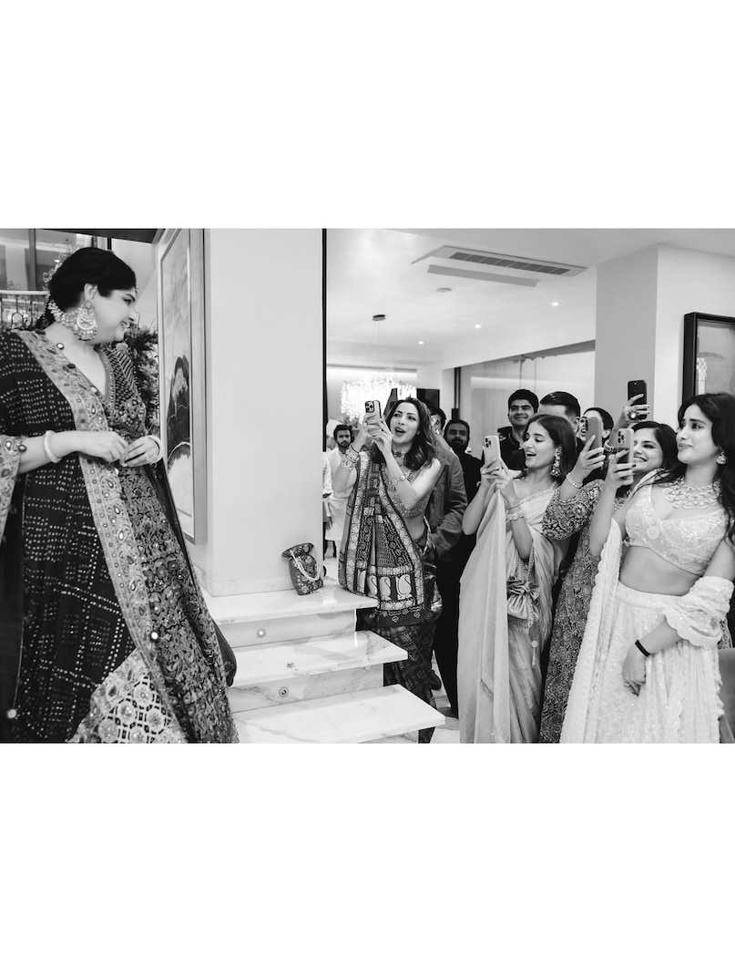 Anshula Kapoor, Anshula Kapoor Engagement, Rohan Thakkar, Kapoor Family, Boney Kapoor, Gor Dhana, Mona Shourie, Arjun Kapoor, Janhvi Kapoor, Janhvi Kapoor, Sonam Kapoor, Sonam Kapoor, KAPOOOR, Shaanaya Kapor, Shaanaya Kapor Rohan Thakkar, Boney Kapoor, Arjun Kapoor Anshula Kapoor, Anshula Kapoor Engagement, Rohan Thakkar, Kapoor Family, Boney Kapoor, Gor Dhana, Mona Shourie, Arjun Kapoor, Janhvi Kapoor, Janhvi Kapoor, Sonam Kapoor, Sonam Kapoor, KAPOOOR, Shaanaya Kapor, Shaanaya Kapor Rohan Thakkar, Boney Kapoor, Arjun Kapoor