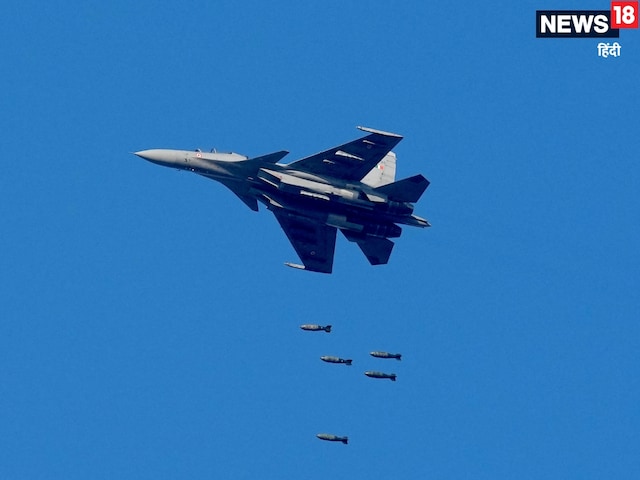 Su-30MKI फाइटर जेट में जुड़ेगा ऐसा 'ब्रह्मास्त्र', दुश्मन का वार होगा बेकार Su-30MKI फाइटर जेट में जुड़ेगा ऐसा 'ब्रह्मास्त्र', दुश्मन का वार होगा बेकार