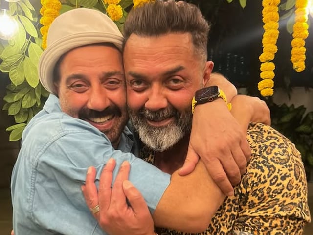 Why was Bobby Deol afraid of Sunny Deol, told 1 actress as his best friend Why was Bobby Deol afraid of Sunny Deol, told 1 actress as his best friend