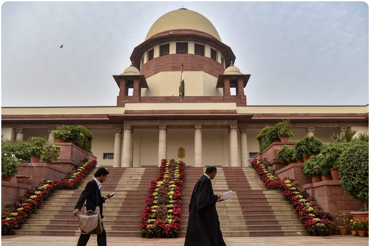 बिना लिखे भी ट्रांसफर हो सकती है संपत्ति सुप्रीम कोर्ट का गिफ्ट को लेकर आदेश