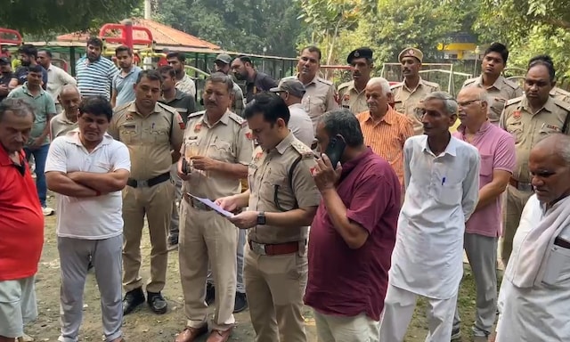 UP से हरियाणा में पहुंची 'I Love Muhammad' की आग, लोगों में गुस्सा UP से हरियाणा में पहुंची 'I Love Muhammad' की आग, लोगों में गुस्सा