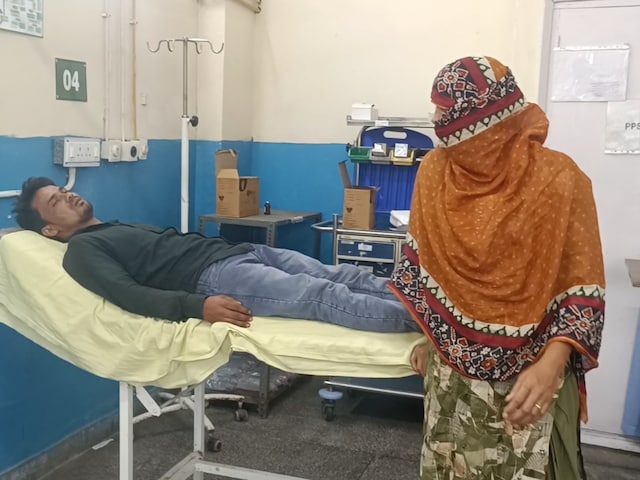 हरियाणा पुलिस का बेरहम चेहरा...पति-पत्नी पर पीटा, ब्लड कैंसर पीड़ित है महिला