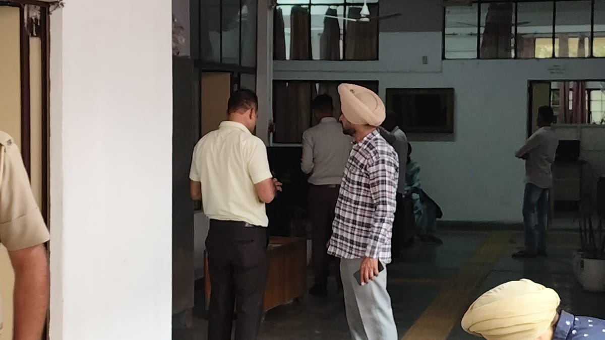 पूर्व DGP के बेटे की हत्या मामले में SIT को 12 दिन बाद मिली अहम कड़ी