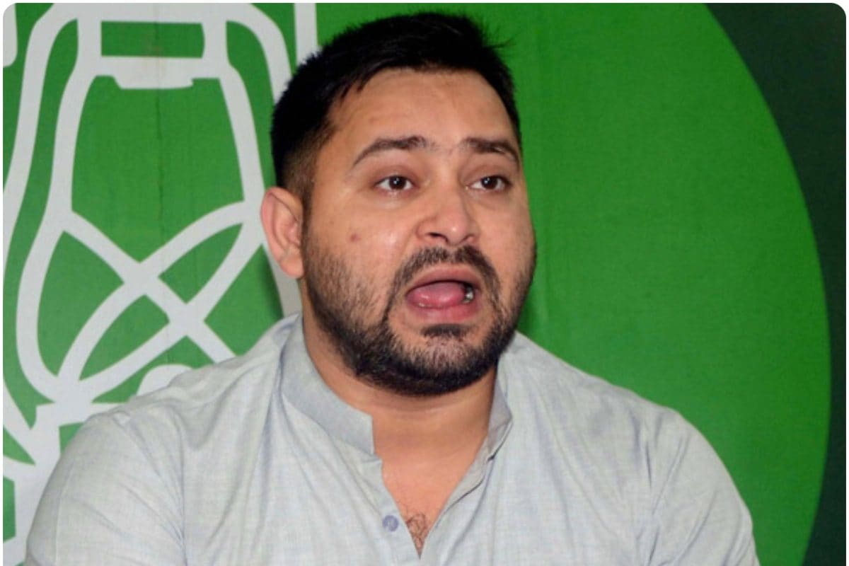 Bihar Chunav से पहले RJD को बड़ा झटका, 2 विधायकों ने दिया इस्तीफा
