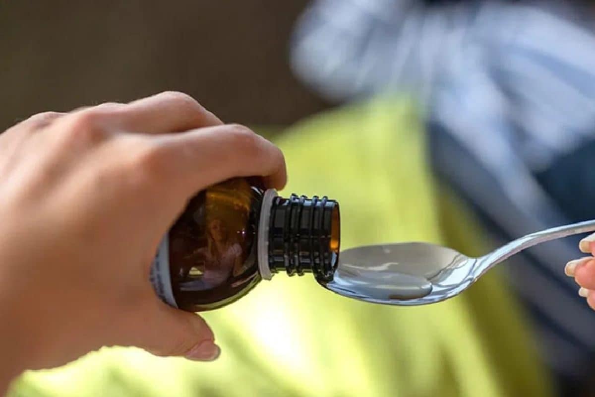 कफ सिरप बना काल: मौत से मुंह से लौटे मासूम पर दे गया उम्रभर का दर्द