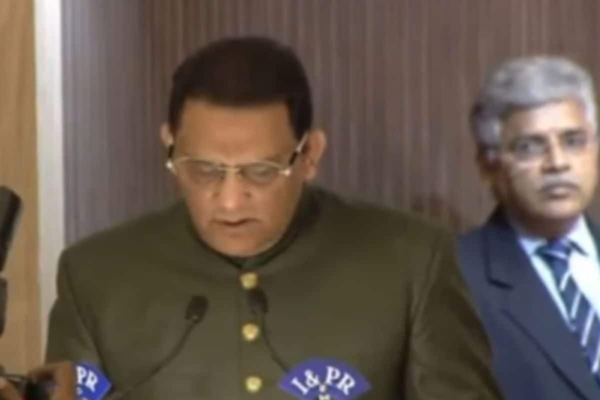 क्रिकेटर से मंत्री तक! मोहम्मद अजहरुद्दीन ने तेलंगाना में कैबिनेट मंत्री पद की