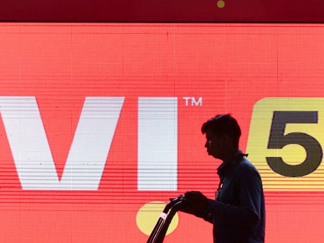 वोडा-आइडिया के 20 करोड़ ग्राहकों के लिए खुशखबरी! मिला 87695 करोड़ का तोहफा