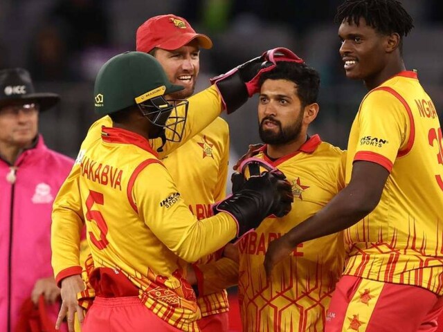 সুপার 8-এ জিম্বাবুয়ে কোন দলগুলোর মুখোমুখি হবে, যা টি-টোয়েন্টিতে সবচেয়ে বড় বিপর্যয়ের কারণ?