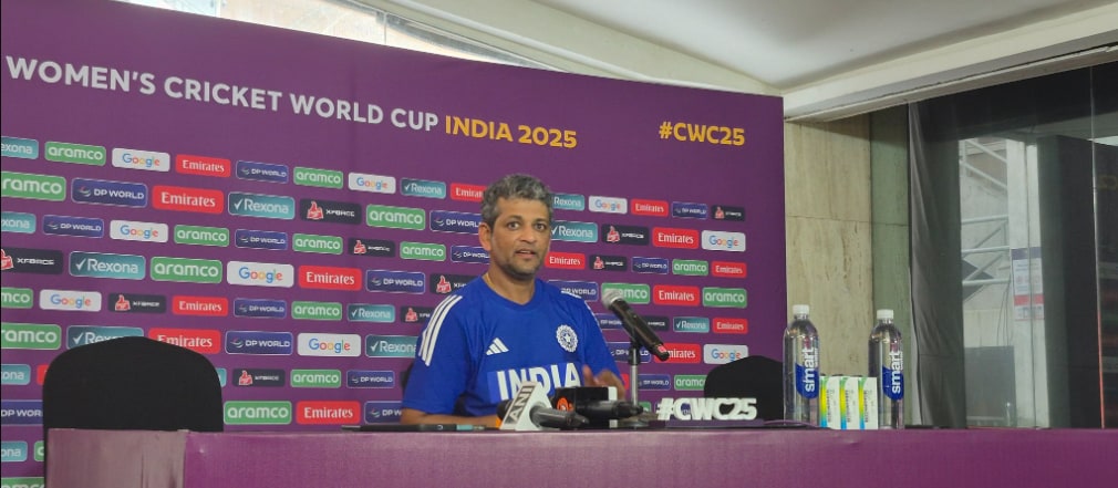 Amol Muzumdar, india women vs new Zealand women, India women cricket team, new Zealand women cricket team, ICC Women Cricket world cup, women world cup, india vs new Zealand, harmanpreet kaur, हरमनप्रीत कौर, अमोल मजूमदार, महिला विश्व कप 