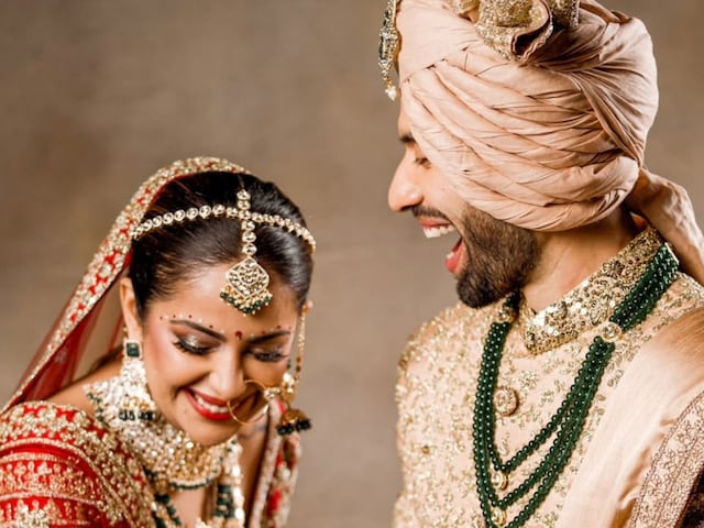 शादी करते ही पेरेंट्स बनना चाहते हैं अविका-मिलिंद? शादी करते ही पेरेंट्स बनना चाहते हैं अविका-मिलिंद?