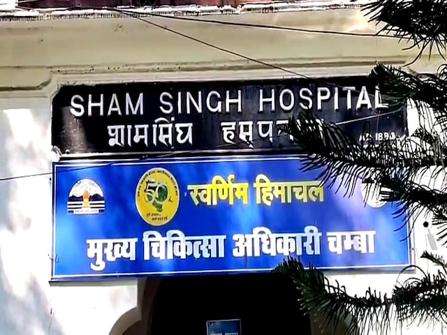 अपशब्द...गालियां और सवाल! मेडिकल क़ॉलेज की युवा इंटर्न डॉक्टर का विवादित VIDEO अपशब्द...गालियां और सवाल! मेडिकल क़ॉलेज की युवा इंटर्न डॉक्टर का विवादित VIDEO