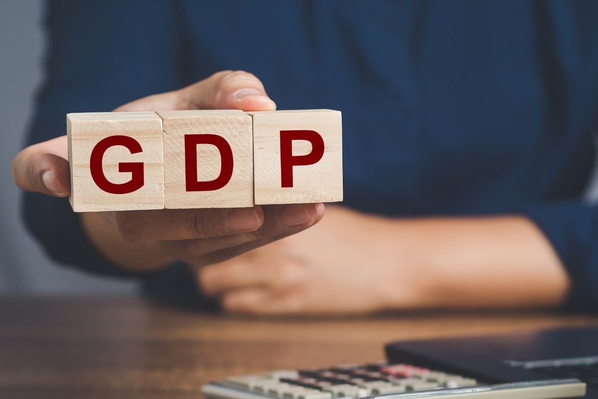 5 ट्रिलियन डॉलर की हो गई Nvidia क्‍या कम जीडीपी वाले देश खरीद सकती है कंपनी