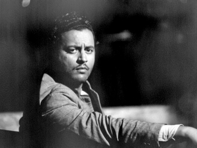 Maha Flop Film of 1986, Love and God, Maha Flop Film of 1986 Love and God, Love and God which considered jinx or manhoos, love and God took 24 years to be made, Hindi Most Cursed Movie, Sanjeev Kumar K Asif Movies, Love and God Movie Horryfing Incidents, Movie Whose Actors Died While Shooting, Most Massive Cursed Film, Love & God Film, Love and God Budget and Collection, How to Budget and Collection, How Love and God became the most heartbroken film of Bollywood