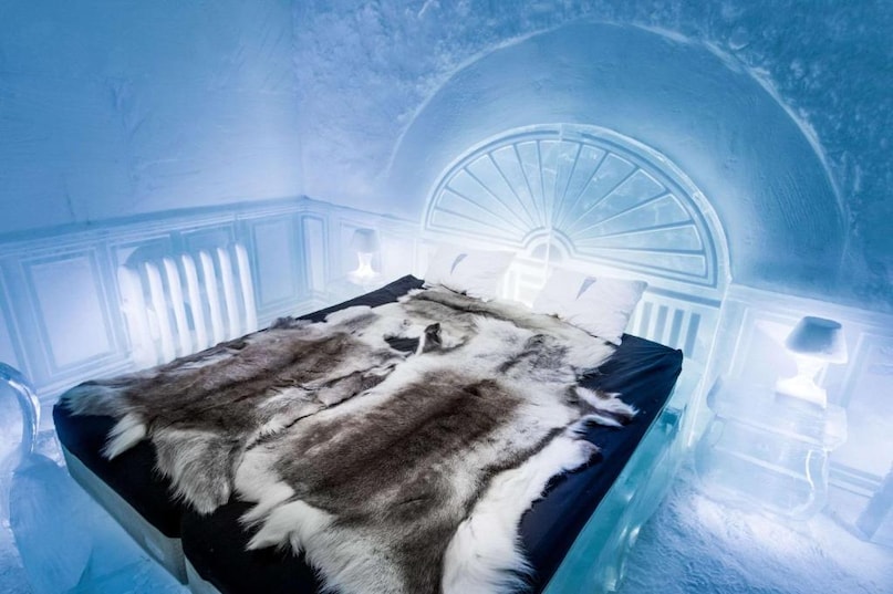 Sweden Icehotel, Sweden Icehotel per night cost, Sweden Icehotel menu, Sweden Icehotel price list, स्‍वीडन का आइसहोटल कहां बना है, स्‍वीडन के आइस होटल का किराया, स्‍वीडन के आइस होटल में खाने की कीमत, स्‍वीडन के आइस होटल में एक रात का किराया 