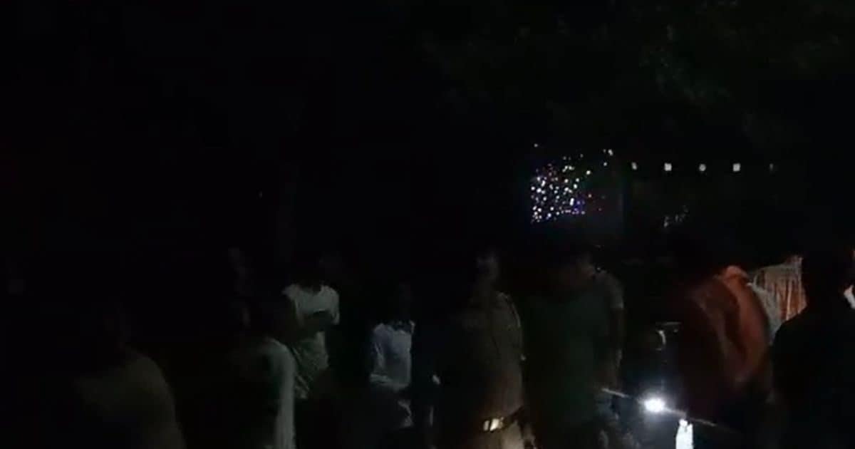 बेटी को डराने के लिए कुएं में लटकाया, तभी हाथ से छूट गई रस्सी, थम गई उसकी सांस