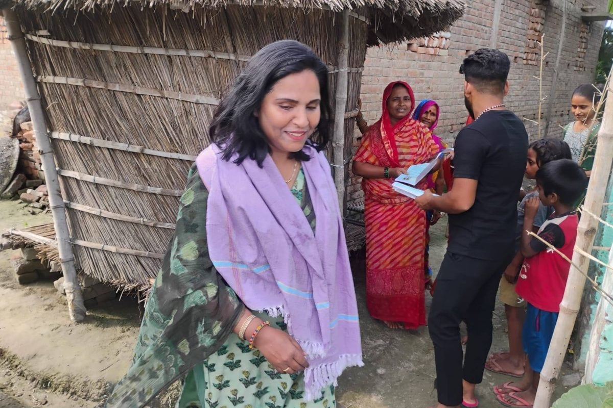 लालू फैमिली में गजब ड्रामा! तेजस्वी ने तेज प्रताप की साली को दिया चुनावी तोहफा
