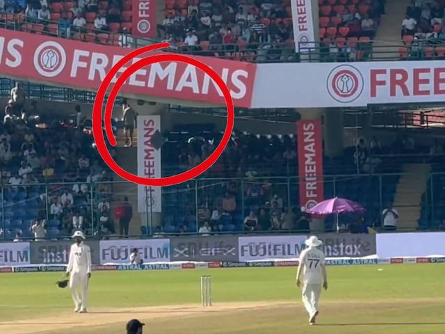 इधर विंडीज की धज्जियां उड़ा रहा था भारत, मैदान में लैंड हुई पतंग, देखें VIDEO
