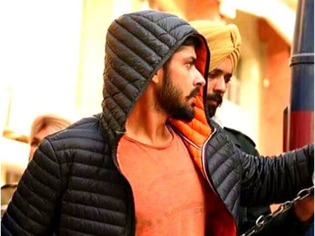 ऑपरेशन C: आतंकी घोषित होने के बाद कनाडा में क्यों गूंज रही हैं गोलियां?