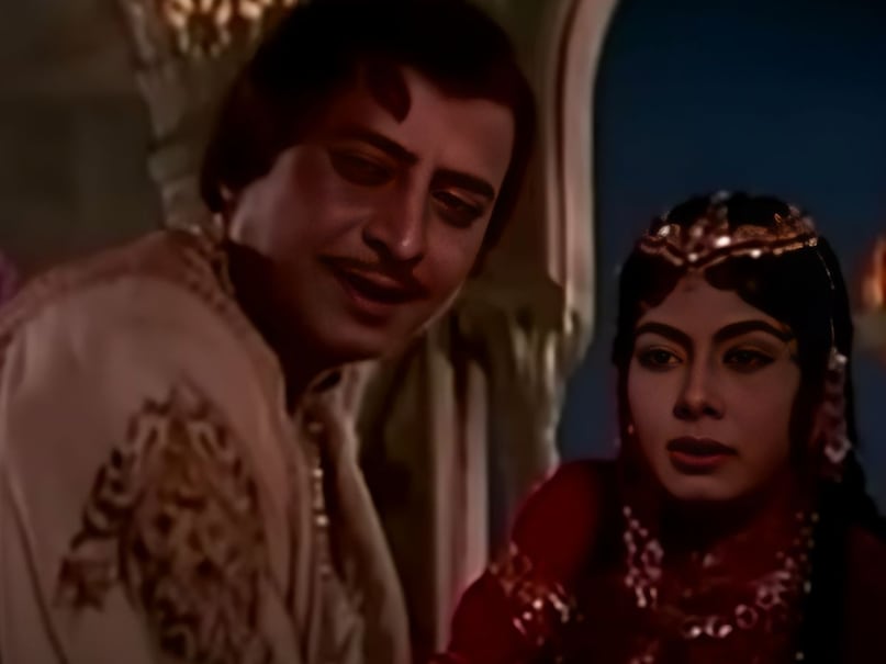 Maha Flop Film of 1986, Love and God, Maha Flop Film of 1986 Love and God, Love and God which considered jinx or manhoos, love and God took 24 years to be made, Hindi Most Cursed Movie, Sanjeev Kumar K Asif Movies, Love and God Movie Horryfing Incidents, Movie Whose Actors Died While Shooting, Most Massive Cursed Film, Love & God Film, Love and God Budget and Collection, How to Budget and Collection, How Love and God became the most heartbroken film of Bollywood