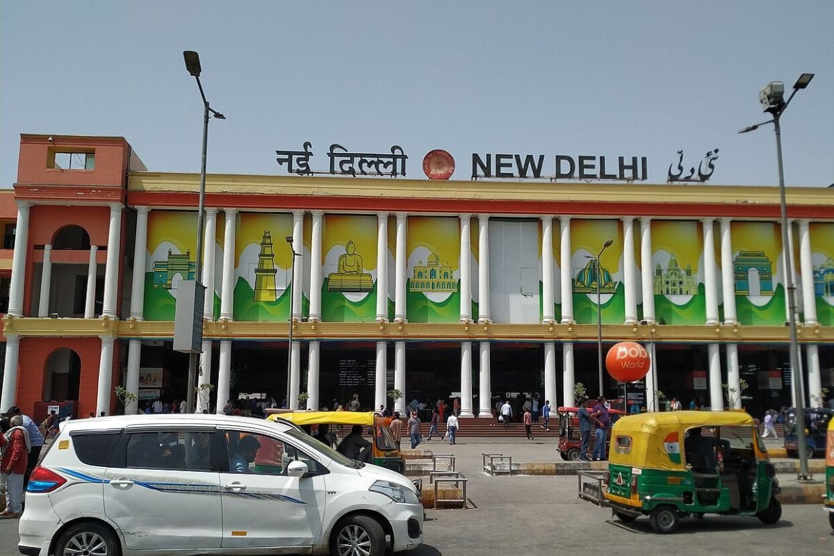 इस बार नहीं खलेगा ट्रेन का इंतजार स्‍टेशनों पर गूंजेंगे छठी मइया के गीत