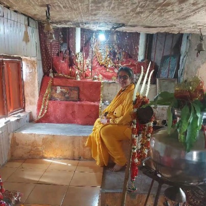 tv actress nupur alankar, nupur alankar sanyasi, nupur alankar monk, nupur alankar tv serials, tv actress nupur alankar, nupur alankar sanyas, nupur alankar shows, nupur alankar serial, nupur alankar tv actress