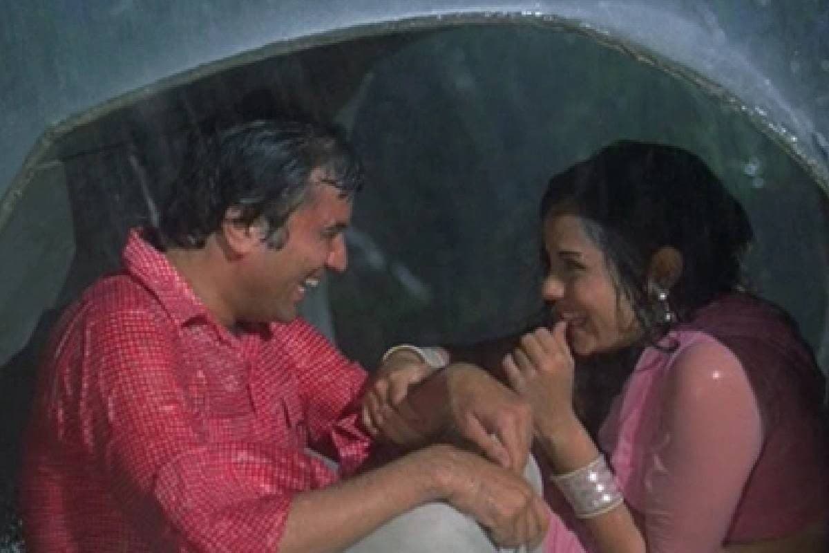 पद्मिनी कोल्हापुरे संग हिट दे चुका हीरो, 1 झलक के लिए 7 घंटे जाम रहा पूरा शहर