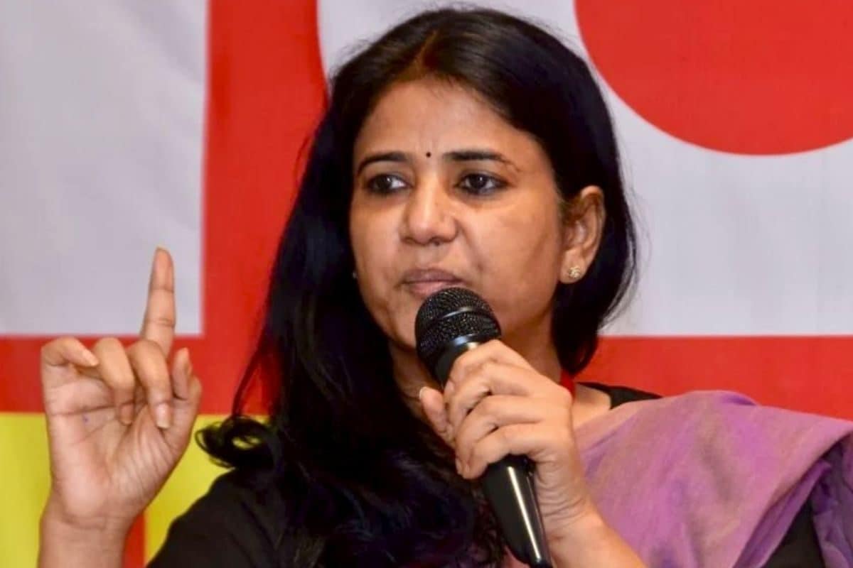 RJD में टिकट पर घमासान! अपने ही नेता के खिलाफ भड़क उठीं रितु जायसवाल