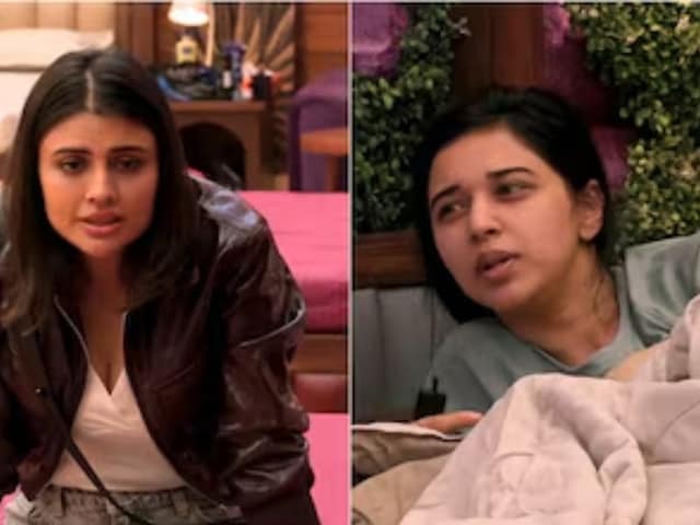 Bigg Boss 19: घर में एंट्री करते ही मालती चहर ने तान्या मित्तल से लिया पंगा, ‘झूठों के पिटारा’ की खोली पोल Bigg Boss 19: घर में एंट्री करते ही मालती चहर ने तान्या मित्तल से लिया पंगा, ‘झूठों के पिटारा’ की खोली पोल