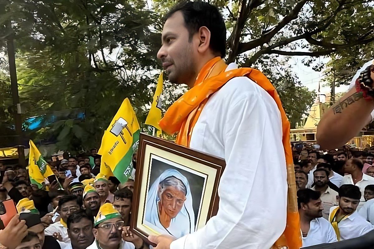 और नहीं बस और नहीं..तेज प्रताप के सीने से लगी तस्वीर कह रही 'फासलों' की कहानी!