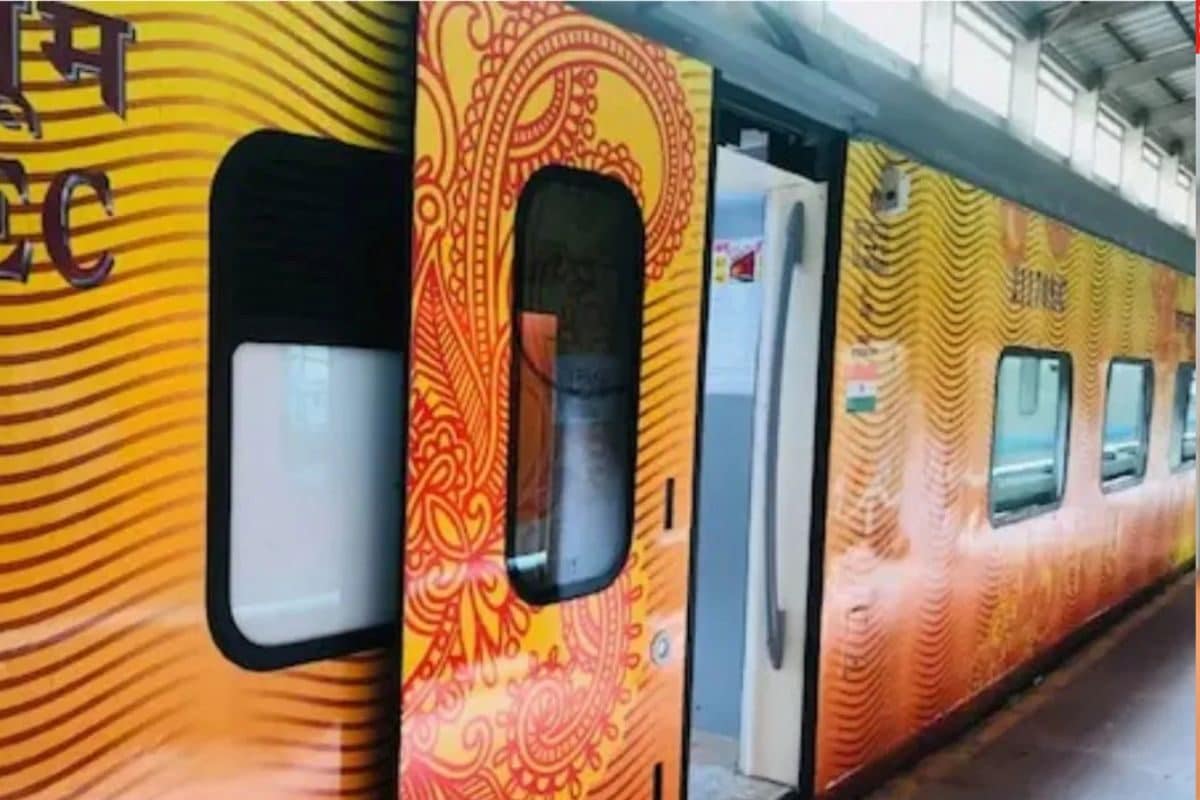 भाई 5000 रुपये में! राजधानी के लग्जरी 1AC कूपे का वीडियो यात्री ने डाल बोला
