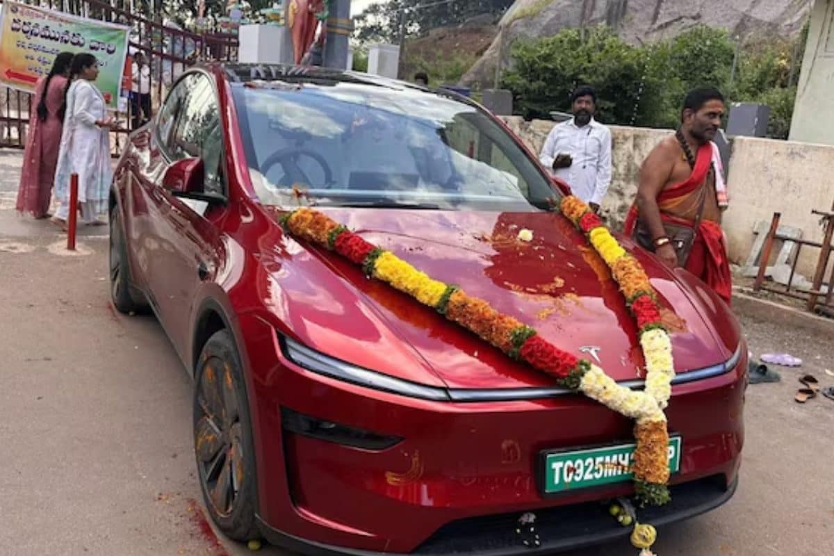 ईएमआई पर खरीद सकते हैं टेस्‍ला की कार 3 लाख की छूट भी मिलेगी हर महीने चुकानी होगी कितने रुपये की किस्‍त