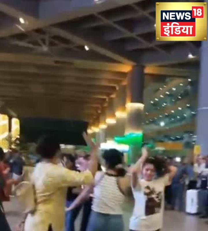 Video: झूम लो जरा... वर्ल्ड कप हुआ हमारा, बेटियों की जीत पर यूं खुशियां मना रहा इंडिया