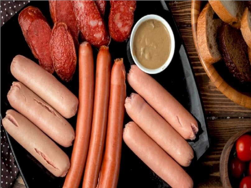 foods to avoid in high blood pressure, hypertension diet foods list, high bp harmful foods, salty foods raise blood pressure, diet tips for bp patients, best diet for hypertension control, हाई ब्लड प्रेशर में क्या न खाएं, बीपी मरीजों के लिए नुकसानदायक फूड्स, हाई बीपी के लिए डाइट टिप्स, ब्लड प्रेशर कंट्रोल करने के लिए क्या खाएं