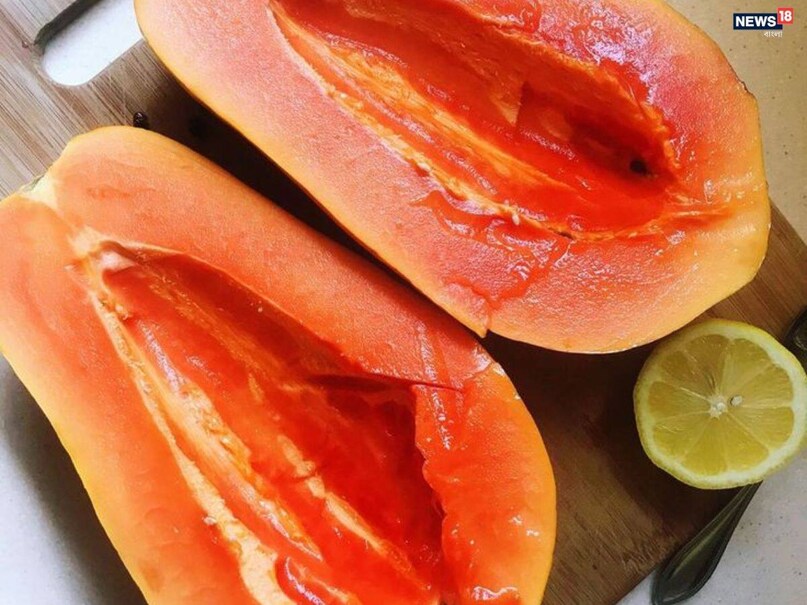 ইমিউন সিস্টেম মজবুত করে একটি মাঝারি আকারের পেঁপেতে দৈনিক প্রয়োজনীয় ভিটামিন C-এর দ্বিগুণ পরিমাণ থাকে। তাতে লেবুর রস মেশালে রোগপ্রতিরোধ ক্ষমতা আরও বাড়ে।