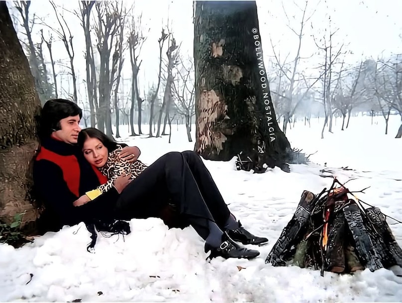 We are talking about the iconic track Main Pal Do Pal Ka Shayar Hoon from Kabhi Kabhie, a song that has lived on for generations and continues to touch hearts even decades later. We are talking about the iconic track Main Pal Do Pal Ka Shayar Hoon from Kabhi Kabhie, a song that has lived on for generations and continues to touch hearts even decades later.