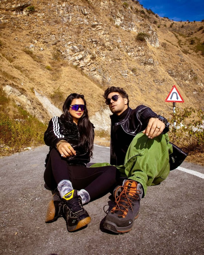 Gaurav explained, “A child is a big responsibility. I work all day, and if my wife also takes up a job, it wouldn’t feel right to leave the child in someone else’s care." Listening to him, Mridul responded, “Let’s see, maybe after two or three years," to which Gaurav nodded in agreement.