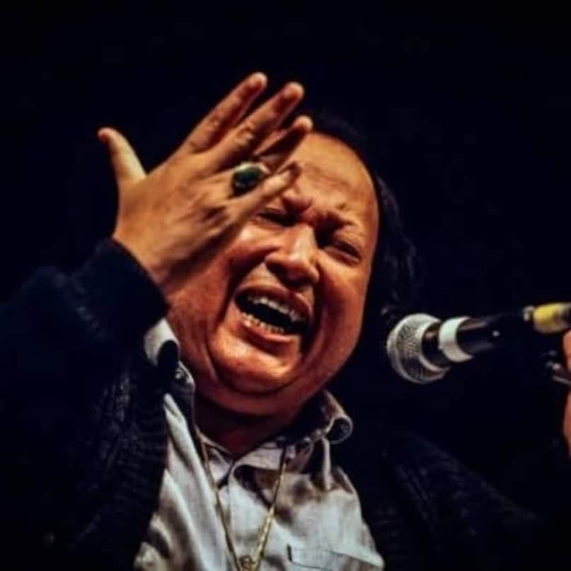 You will be amazed to know that this Bollywood chartbuster wasn’t entirely original. It drew inspiration from celebrated Qawwali singer Ustad Nusrat Fateh Ali Khan’s soulful qawwali of the same name. You will be amazed to know that this Bollywood chartbuster wasn’t entirely original. It drew inspiration from celebrated Qawwali singer Ustad Nusrat Fateh Ali Khan’s soulful qawwali of the same name.