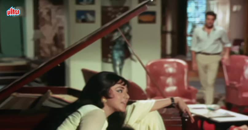 Kitne Din Aankhen Tarsengi – Naya Zamana (1971): A tender, soulful duet expressing the pain of separation and the longing for reunion. Kishore and Lata’s voices, paired with Dharmendra’s emotion and Hema’s grace, make it timelessly romantic. Kitne Din Aankhen Tarsengi – Naya Zamana (1971): A tender, soulful duet expressing the pain of separation and the longing for reunion. Kishore and Lata’s voices, paired with Dharmendra’s emotion and Hema’s grace, make it timelessly romantic.