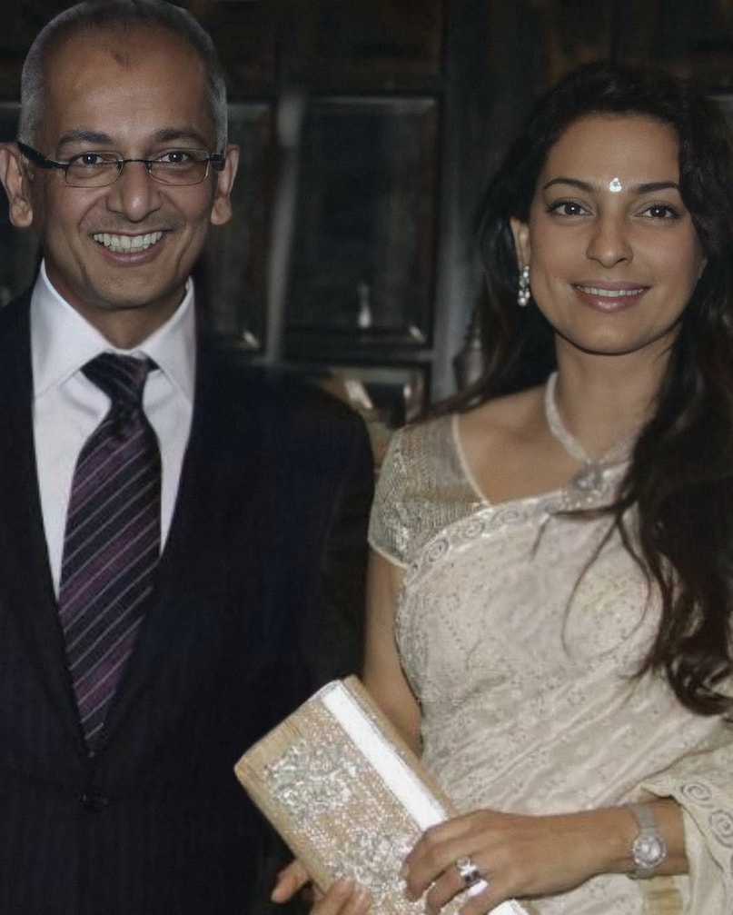 Jay Mehta is the chairman of multinational conglomerate The Mehta Group, which is based in Mumbai and headquartered in Gandhinagar, with subsidiaries in the USA and Africa. He inherited the business from his parents, Mahendra and Sunayana Mehta.