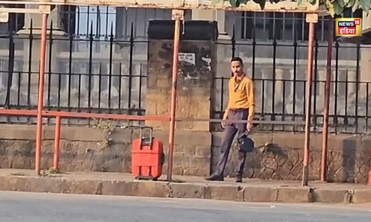 Mumbai Railway Station: रेड लावारिस ट्राली बैग...पुलिस और बॉम्ब टीम ने तुरंत नियंत्रण संभाला