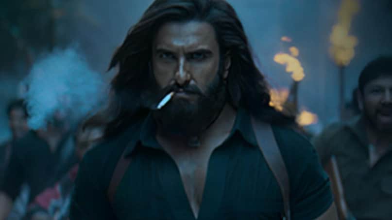 दीपिका पादुकोण की इस मांग पर बात करते हुए काजोल और रानी मुखर्जी जैसी एक्ट्रेसेस कह चुकी हैं कि बॉलीवुड में कई ऐसे डायरेक्टर रहे हैं जो इन बातों को समझते हैं. उनके मां बनने के बाद उन डायरेक्टर्स ने उनका काफी सपोर्ट किया था.