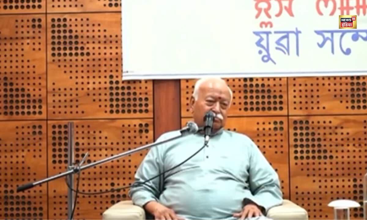 हिंदू नहीं तो दुनिया नहीं हिंदुत्व पर Mohan Bhagwat का बड़ा बयान जानिए क्या कहा