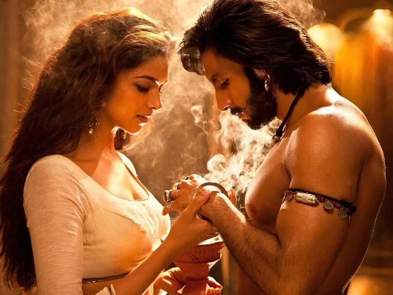 ranveer singh, deepika padukone, ranveer singh deepika padukone movies, ram leela bajirao mastani, padmaavat, sanjay leela bhansali best films, रणवीर सिंह, दीपिका पादुकोण, संजय लीला भंसाली फिल्में, पद्मावत मूवी, बाजरीव मस्तानी, राम लीला 