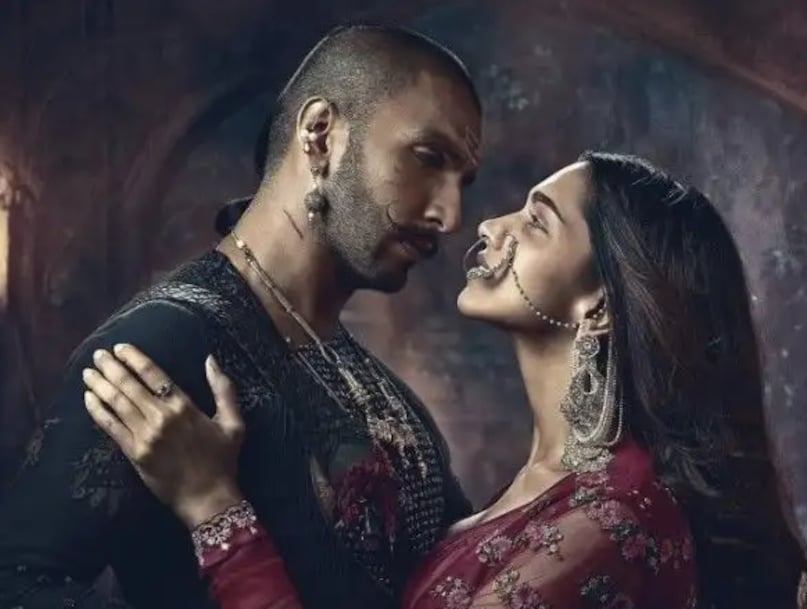 ranveer singh, deepika padukone, ranveer singh deepika padukone movies, ram leela bajirao mastani, padmaavat, sanjay leela bhansali best films, रणवीर सिंह, दीपिका पादुकोण, संजय लीला भंसाली फिल्में, पद्मावत मूवी, बाजरीव मस्तानी, राम लीला 