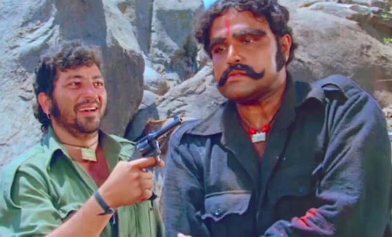 sholay movie, dharmendra, dharmendra death, sanjeev kumar, asrani, viju khote, शोले मूवी, धर्मेंद्र, धर्मेंद्र निधन, संजीव कुमार, अमजद खान, शोले मूवी स्टारकास्ट