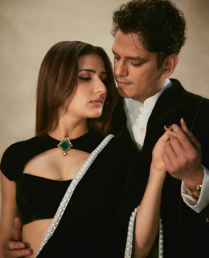 vijay varma, fatima sana shaikh, vijay varma fatima sana shaikh romantic photos, vijay varma tamannaah bhatia, vijay varma film, फातिमा सना शेख, विजय वर्मा, विजय वर्मा फातिमा सना शेख रोमांटिक तस्वीरें vijay varma, fatima sana shaikh, vijay varma fatima sana shaikh romantic photos, vijay varma tamannaah bhatia, vijay varma film, फातिमा सना शेख, विजय वर्मा, विजय वर्मा फातिमा सना शेख रोमांटिक तस्वीरें