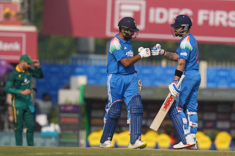 Virat Kohli, Virat Kohli records, Virat Kohli odi records, Virat Kohli international century, Virat Kohli odi records, Virat Kohli century odi list, virat kohli records cricket, Virat Kohli cricket odi records, IND vs SA ODI, India vs South Africa ODI, Virat Kohli cricket stats, विराट कोहली, विराट कोहली सेंचुरी, विराट कोहली का 52वां वनडे शतक, विराट कोहली सेंचुरी बनाम साउथ अफ्रीका 