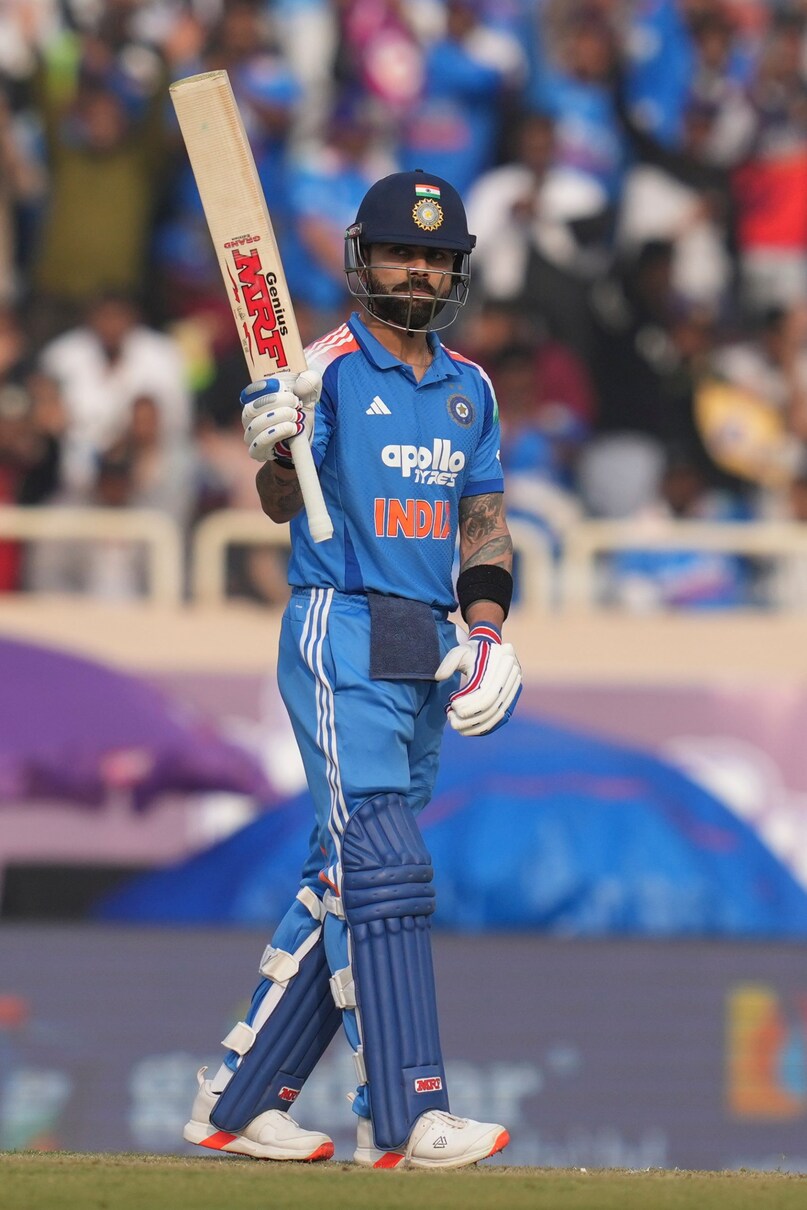 Virat Kohli, Virat Kohli records, Virat Kohli odi records, Virat Kohli international century, Virat Kohli odi records, Virat Kohli century odi list, virat kohli records cricket, Virat Kohli cricket odi records, IND vs SA ODI, India vs South Africa ODI, Virat Kohli cricket stats, विराट कोहली, विराट कोहली सेंचुरी, विराट कोहली का 52वां वनडे शतक, विराट कोहली सेंचुरी बनाम साउथ अफ्रीका 