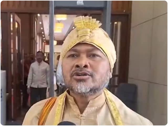 असम में 6 समुदायों के ST दर्जे की लड़ाई फिर गरमाई, अखिल गोगोई ने सरकार को घेरा